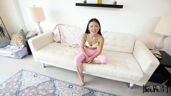 Petite Asian Teen Lulu Takes Really Big Cock